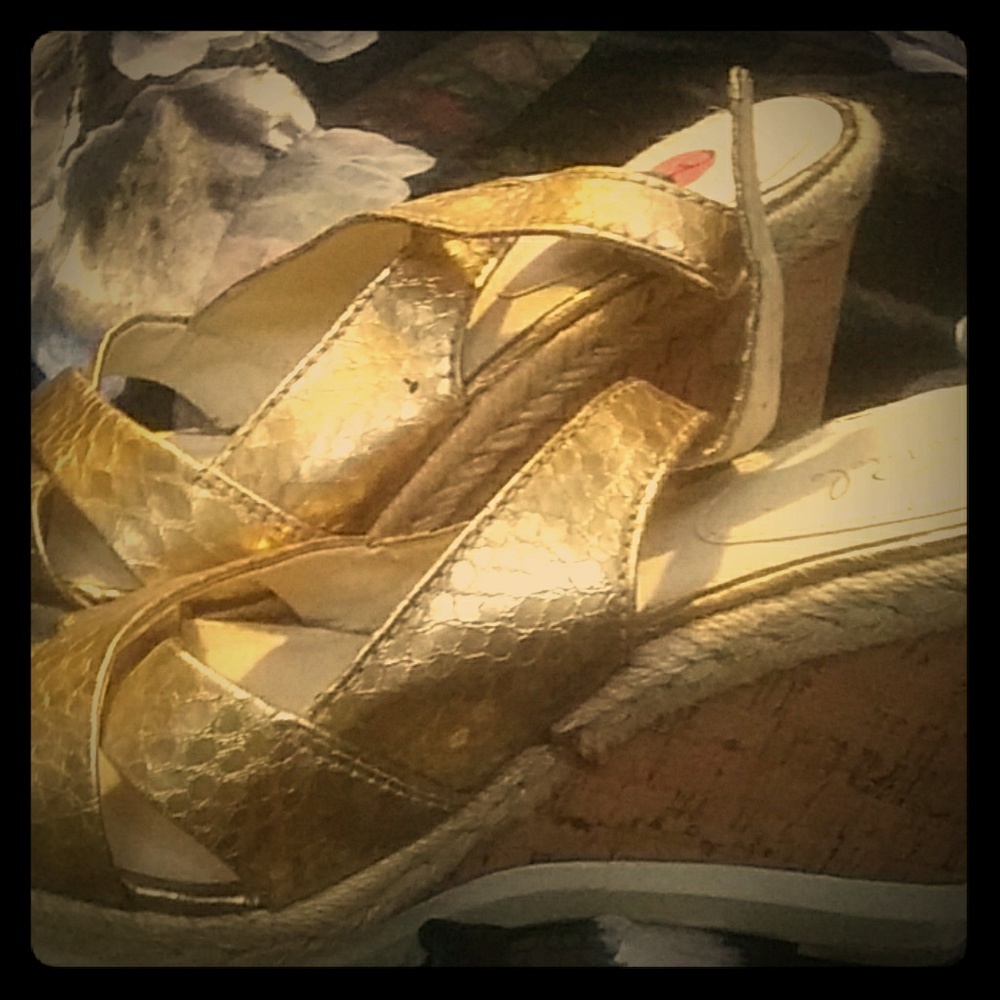 Gold Sandles